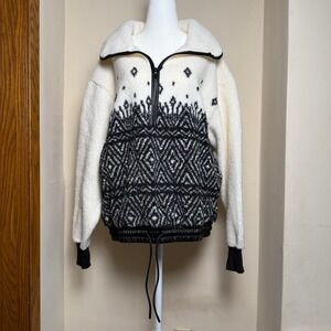 NWT‎ CALIA Women's Tipped 1/2 Zip Sherpa Fleece Pullover Jacket- Black White Geo